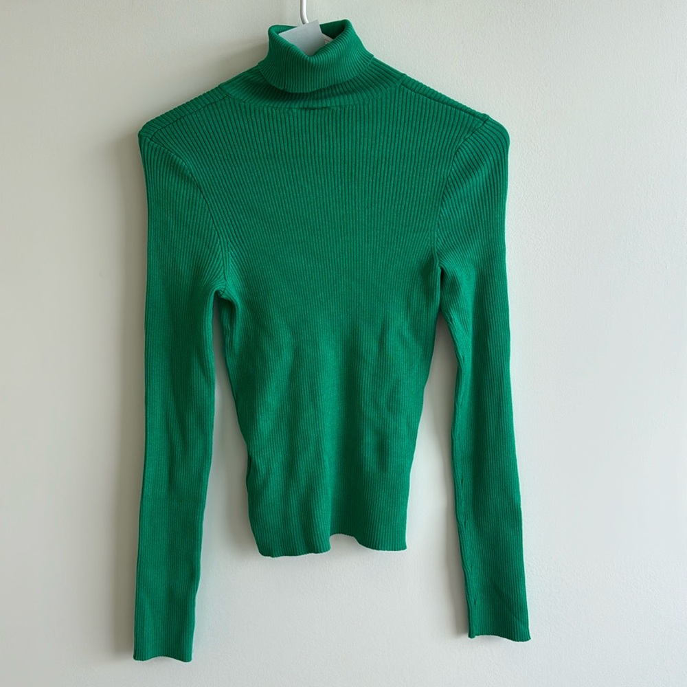 H&M turtleneck